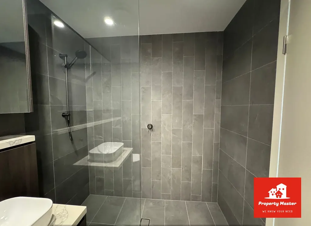 Beautiful NEW PROPERTY -QUICK LEASE