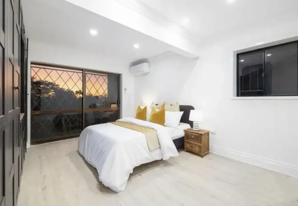 Perfect for sharing-3 Bedrooms, Each with Private Ensuite & Air Conditioning