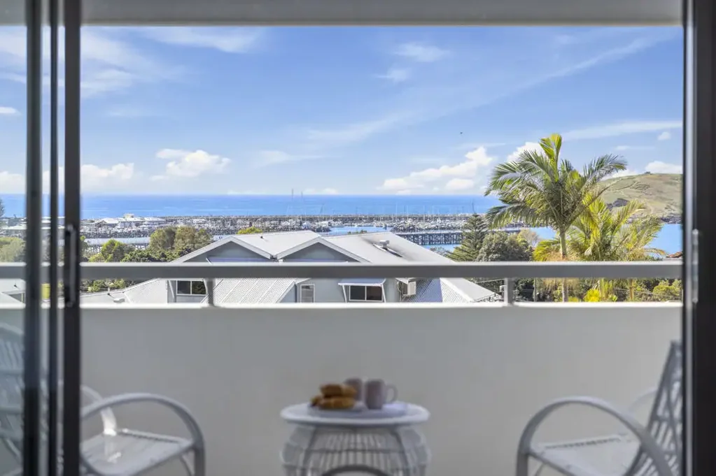 Coffs Harbour 3ห้องนอน A masterpiece of design, space and luxury