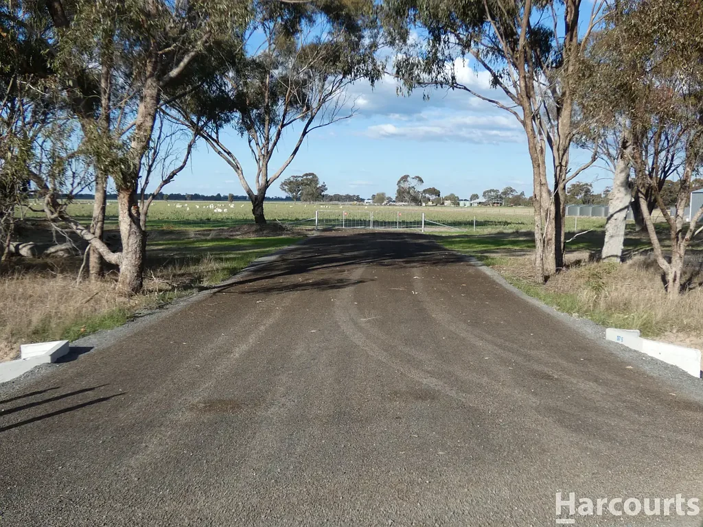 Haven  4 ha/ 9.88 acres at Haven