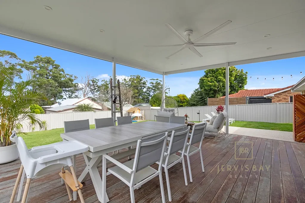 Newly Renovated Gem: 3-Bedroom with Deck & Garage!