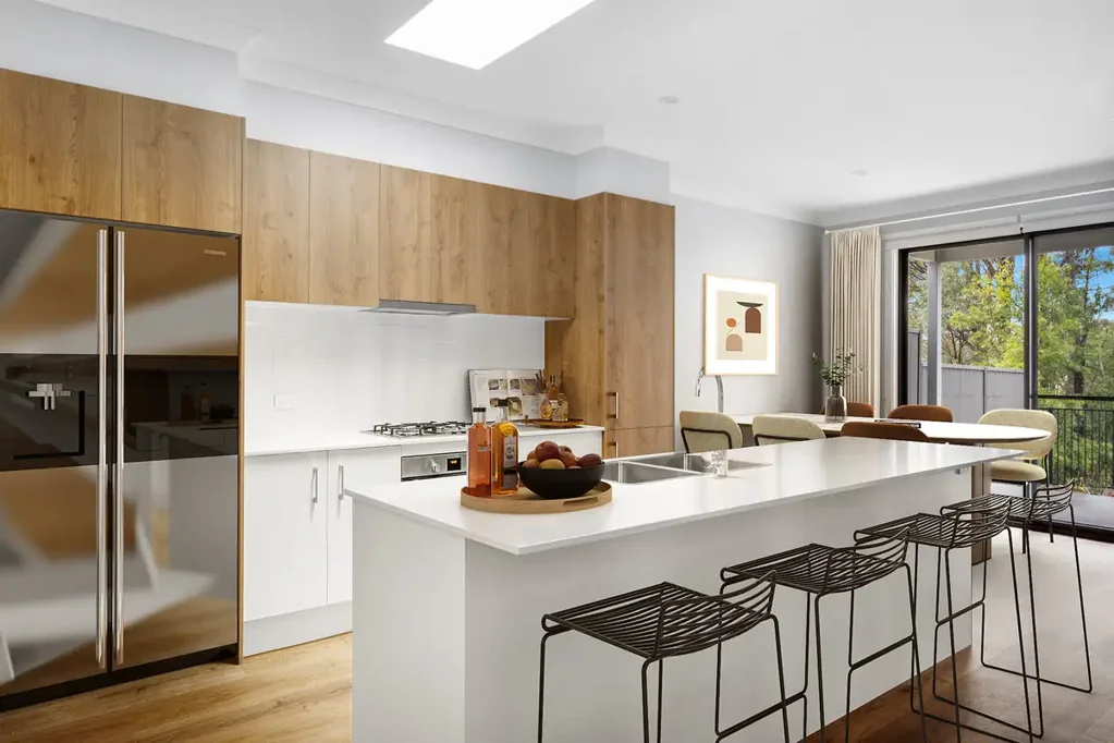 Modern 3-Bedroom Duplex – Peaceful Setting with Bushland Outlook