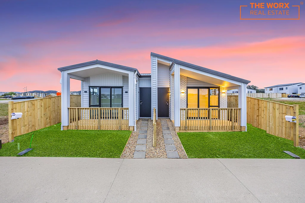 Karaka 3chambre Two Side-by-Side Homes - Nest, Invest, or Both!