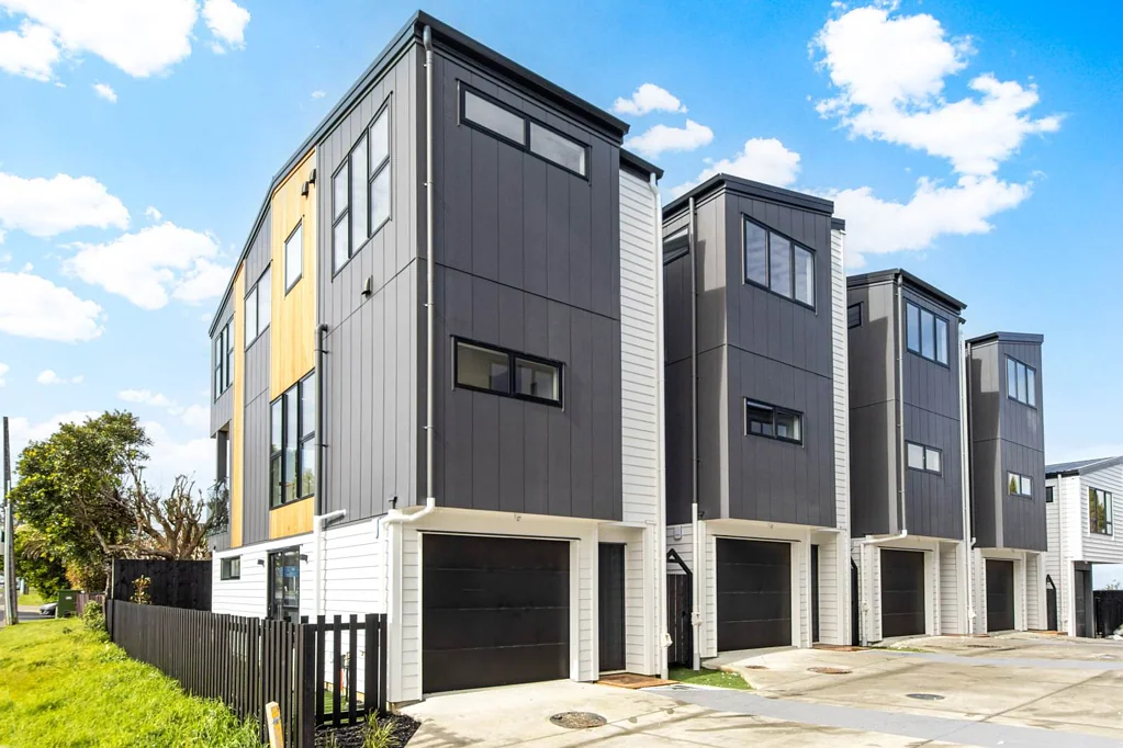 Chatswood 4Moenga Your Brand New Home Awaits–Freehold & Standalone!