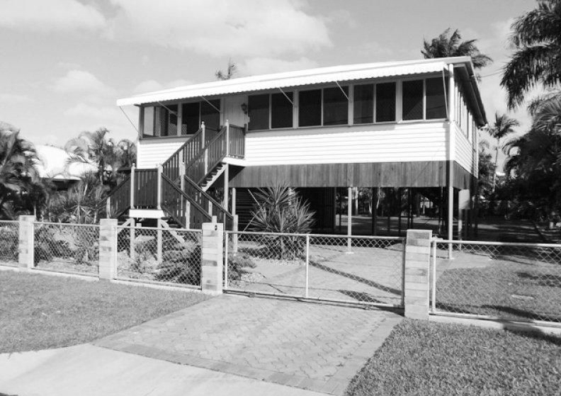 28 TOWNSVILLE ST, WEST END QLD 4810, 0部屋, 0バスルーム, House