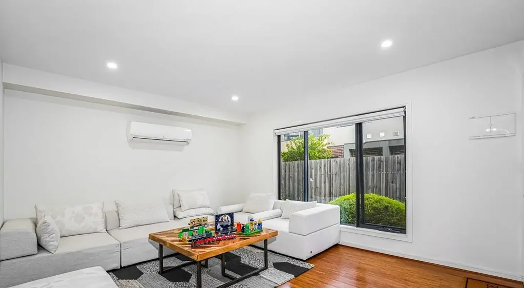 THE BRIEF: Modern 3-Bedroom Townhouse in Prime Location