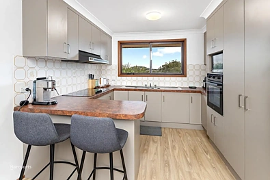 85 SPRINGFIELD AV, FIGTREE NSW 2525, 3 રૂમ, 1 બાથરૂમ, House