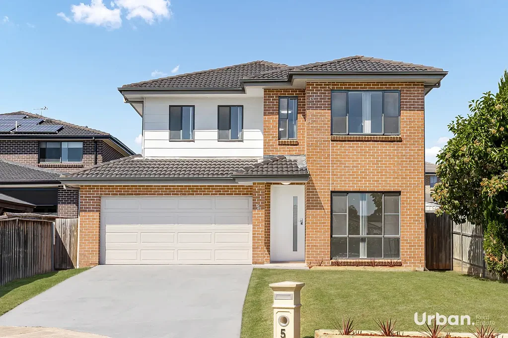 5 Segovia Crescent, Colebee, NSW 2761