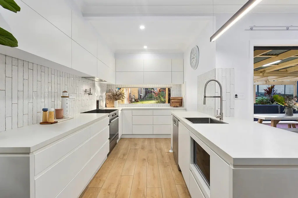 Port Kembla 4침실 Family masterpiece designed for entertaining