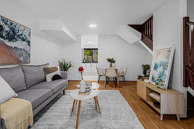Highgate 3ਬੈੱਡਰੂਮ BEAUFORT STREET COFFEE. YOUR OWN COURTYARD. LOW STRATA FEES.