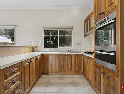 354 Midland Highway, Epsom, Bendigo, 4房, 2浴, House