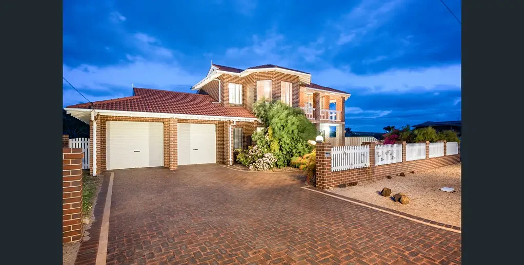 Welcome to 139 Glendinning Road, Tarcoola Beach