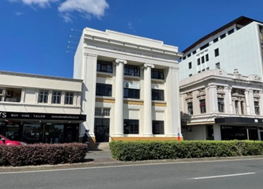 Hamilton Central Iconic Main Street Address