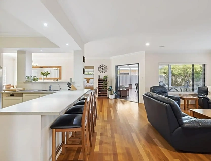 63 Enfield Street, Lathlain, WA 6100, 4房, 2浴, House