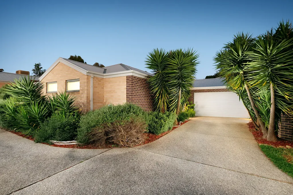 2/17 Thorneycroft Avenue, Wodonga, VIC 3690
