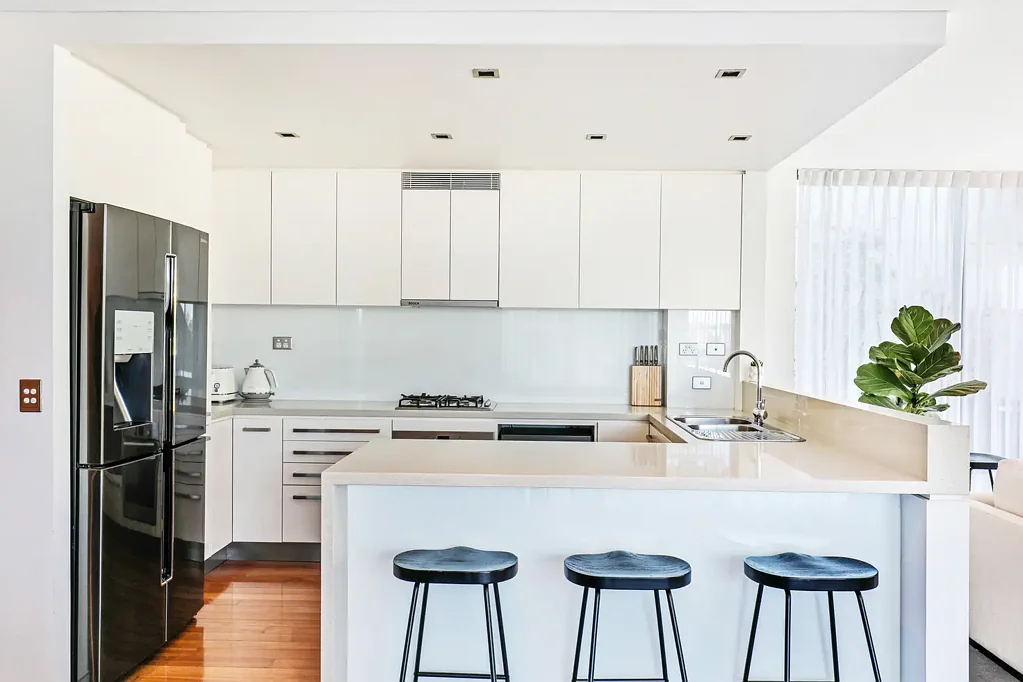 Wollongong 3침실 Luxury Ground Floor Residence with Exclusive Pool