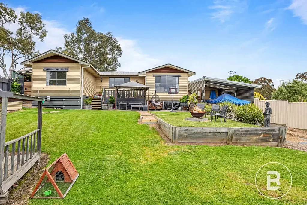 28 Brooke Street, Moyston, VIC 3377