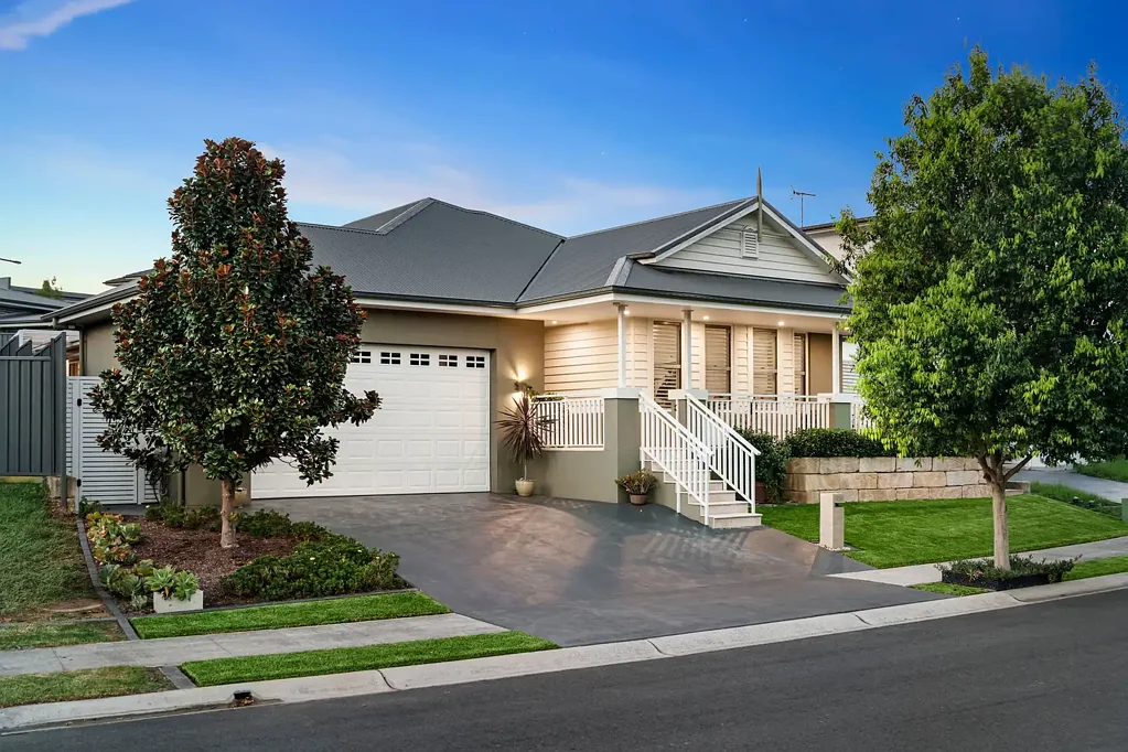 106 Poulton Terrace, Campbelltown, NSW 2560