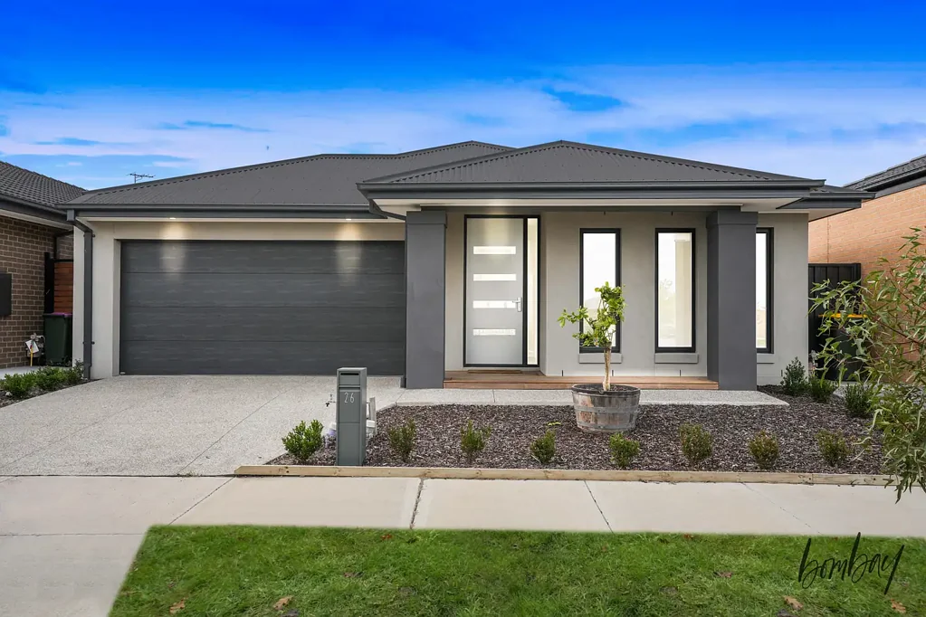 A Hidden Gem in Growing Suburb!