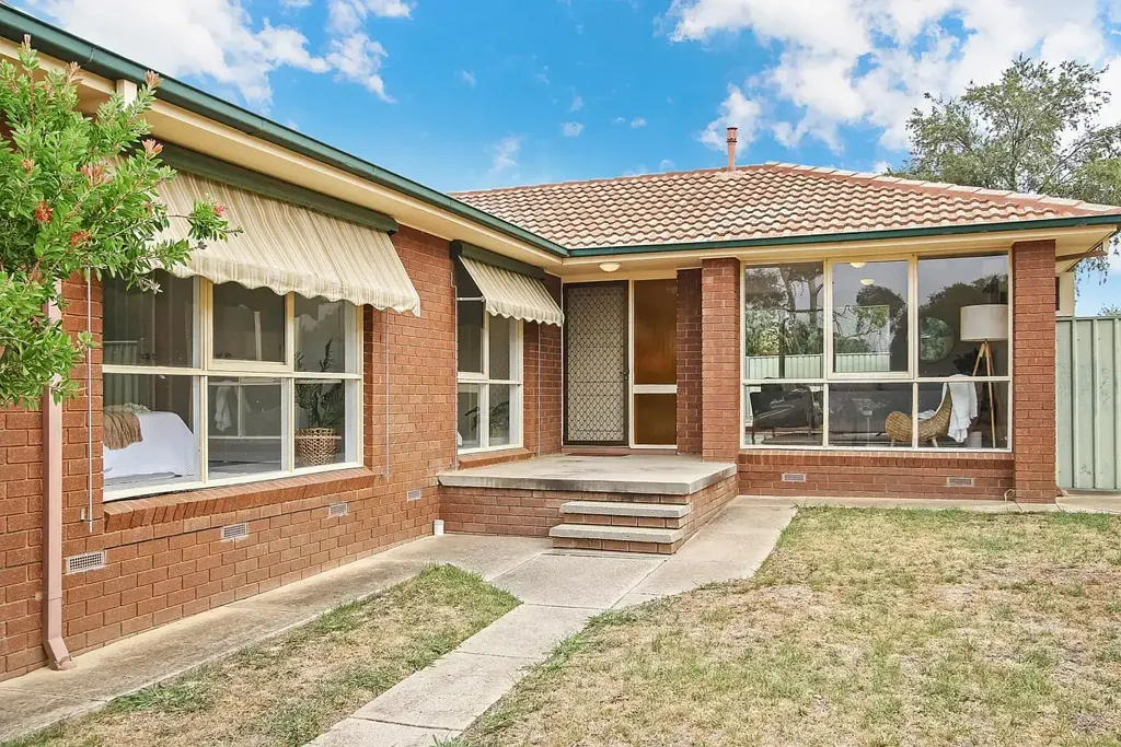 Spacious Family Home in Sought-After Thurgoona