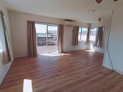 this lovely fully renovated 3 bedrooms and 1.5 bathrooms property.