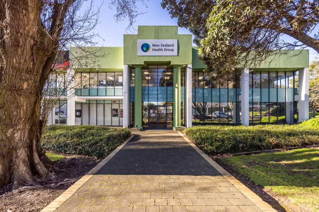 Penrose Modern Office Space on Hugo Johnston Drive