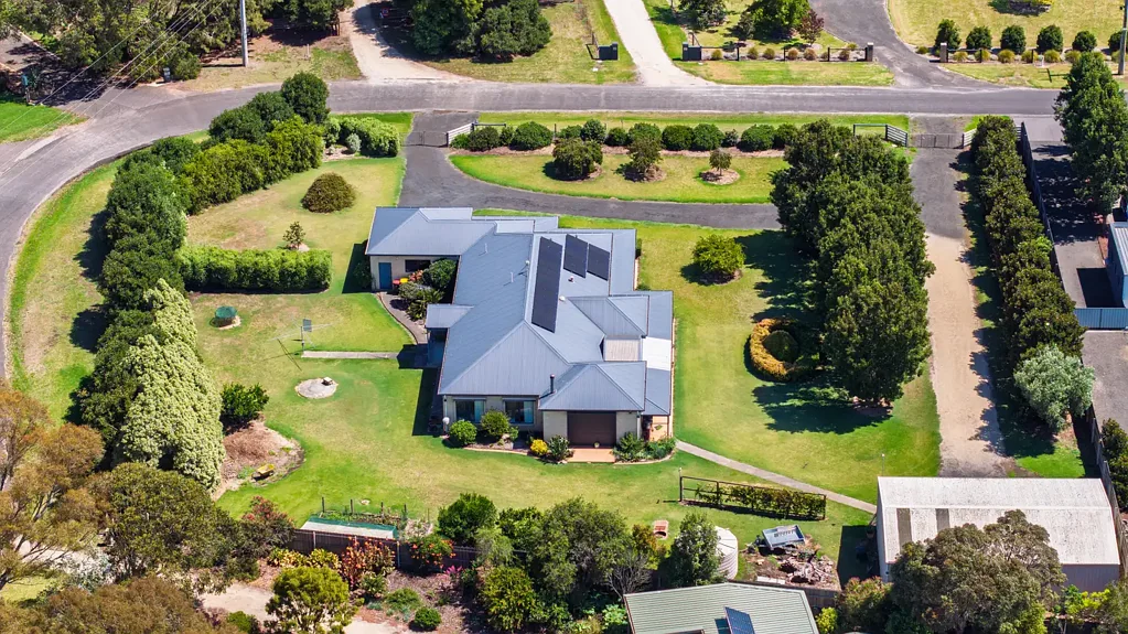 Sale 3 Slaapkamer Quality & Space On The Edge Of Town