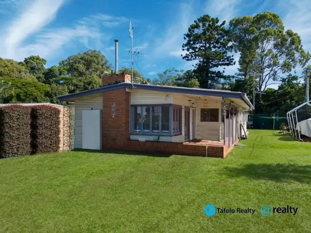 Redland Bay 4房 海滨地段· 高层水景· 7层开发潜力· 醇熟配套· 35分钟达CBD· 黄金机遇· 稀缺发售· 快速行动！ Subdivide, Develop, Renovate or Rebuild - Waterfront Precinct!