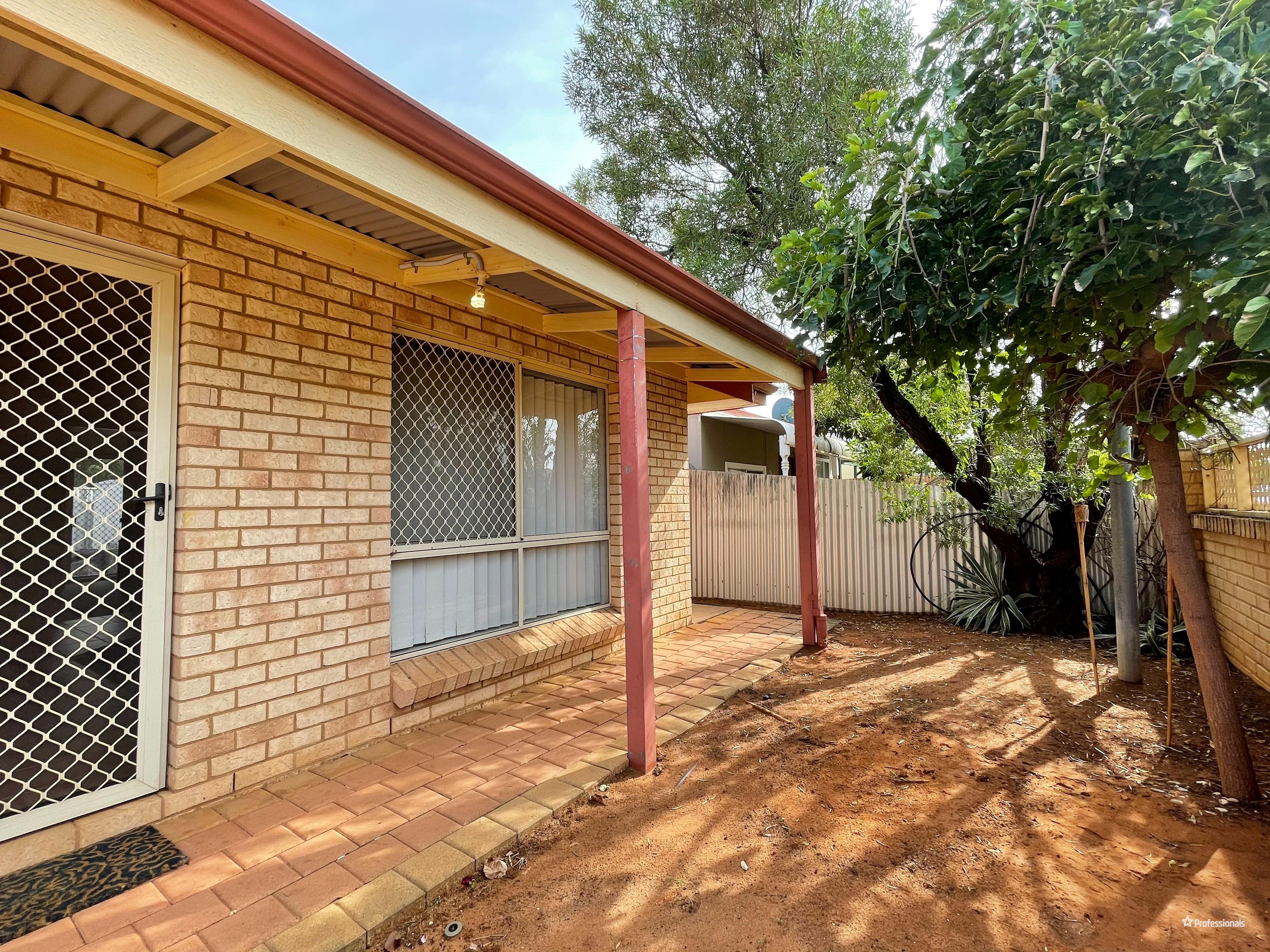 UNIT 4 126 CHEETHAM ST, KALGOORLIE WA 6430, 0 ห้องนอน, 0 ห้องน้ำ, House