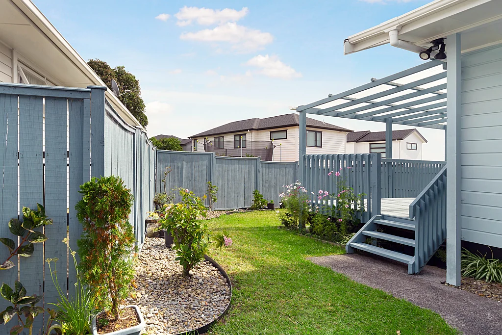1/23 Mickle Street, Te Atatu South, Waitakere City, Auckland
