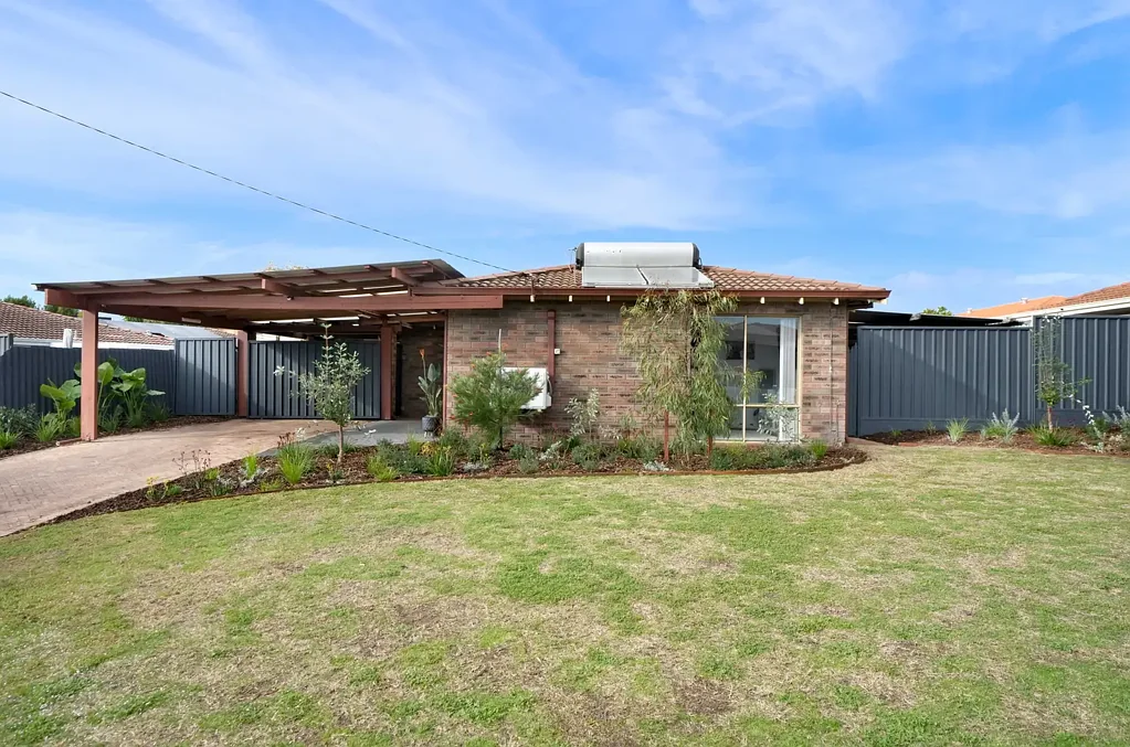 Duncraig 3房  Endless Opportunity in the Heart of Duncraig