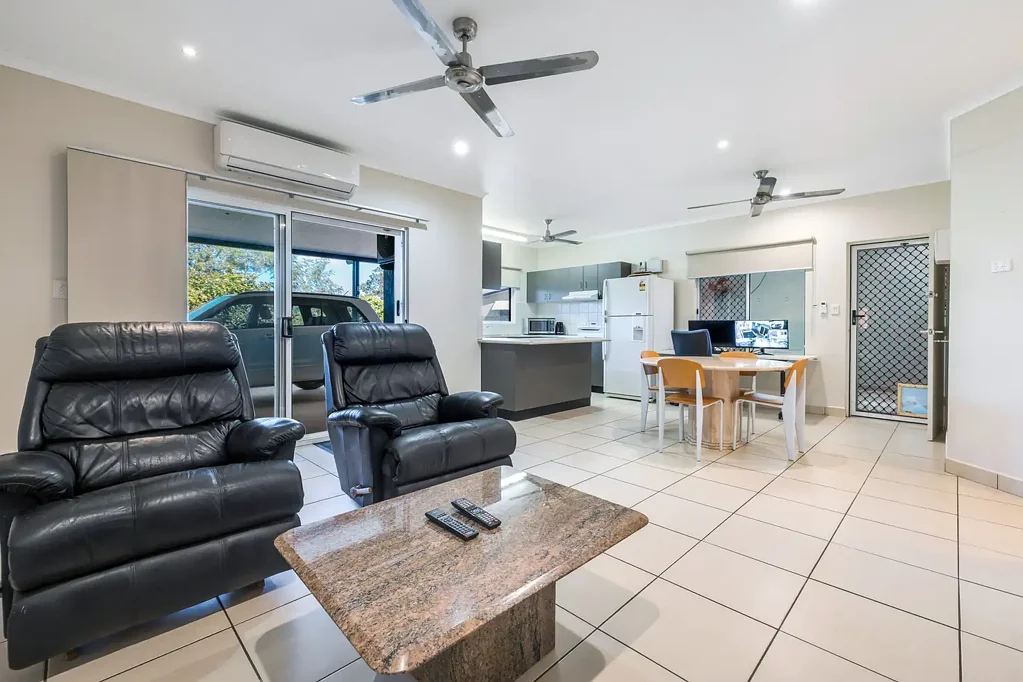 2/3 Priore Court, Moulden, NT 830