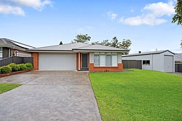 12 Mountain Ash Drive, Cooranbong