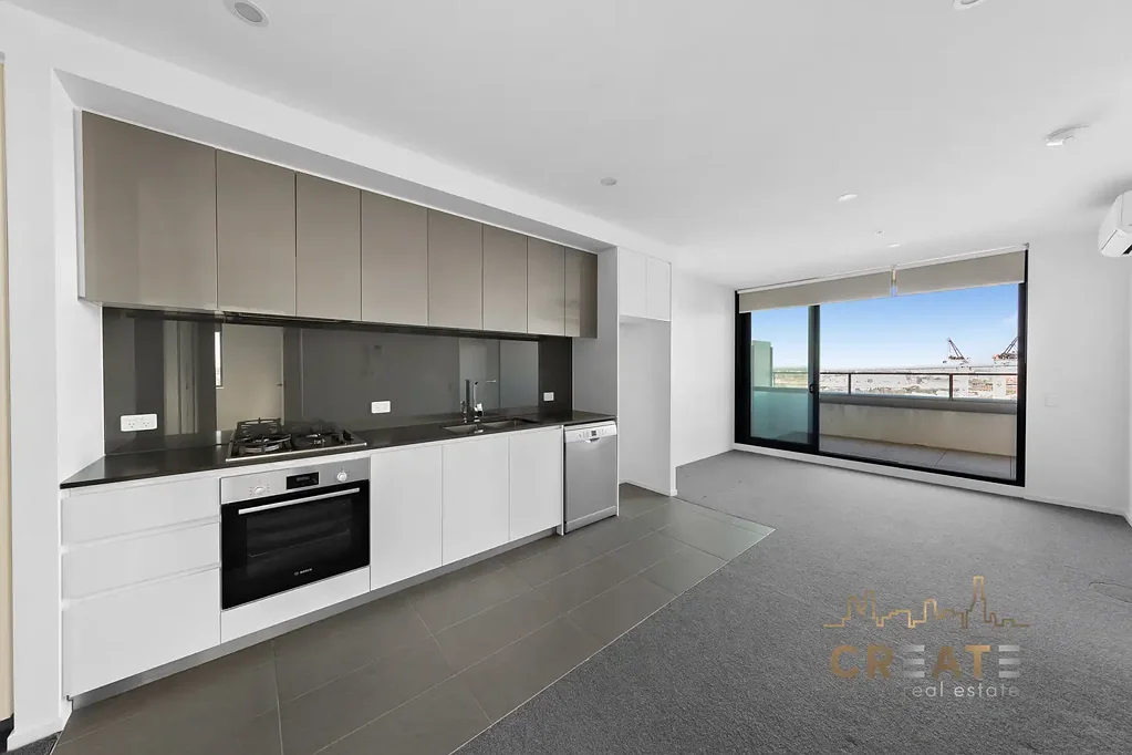 MODERN LIVING IN THE HEART OF FOOTSCRAY!