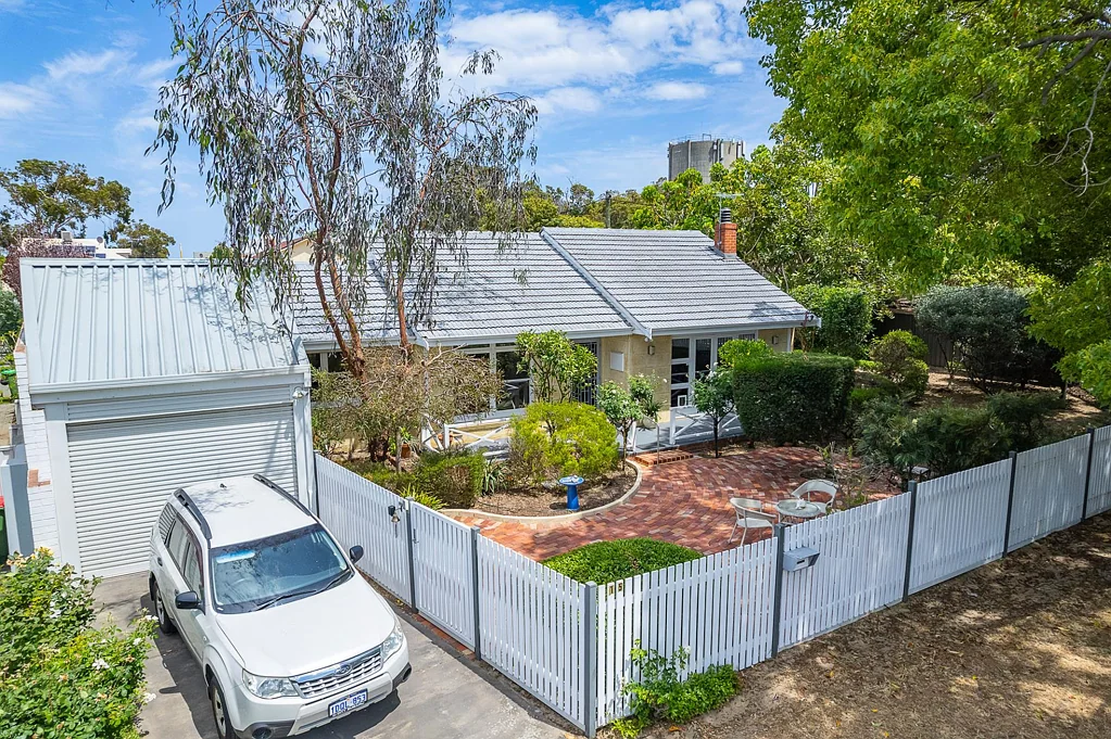 15 Gimber Street, Melville, WA 6156