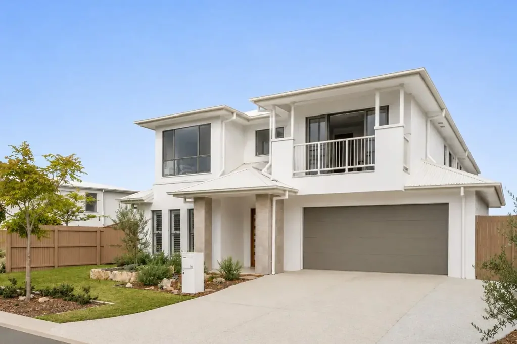 Nirimba 5 Slaapkamer An Exceptional Family Home Designed Without Compromise