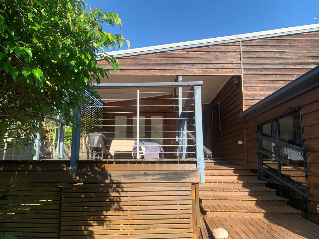 6 Shelly Crescent, Lamb Island, QLD 4184