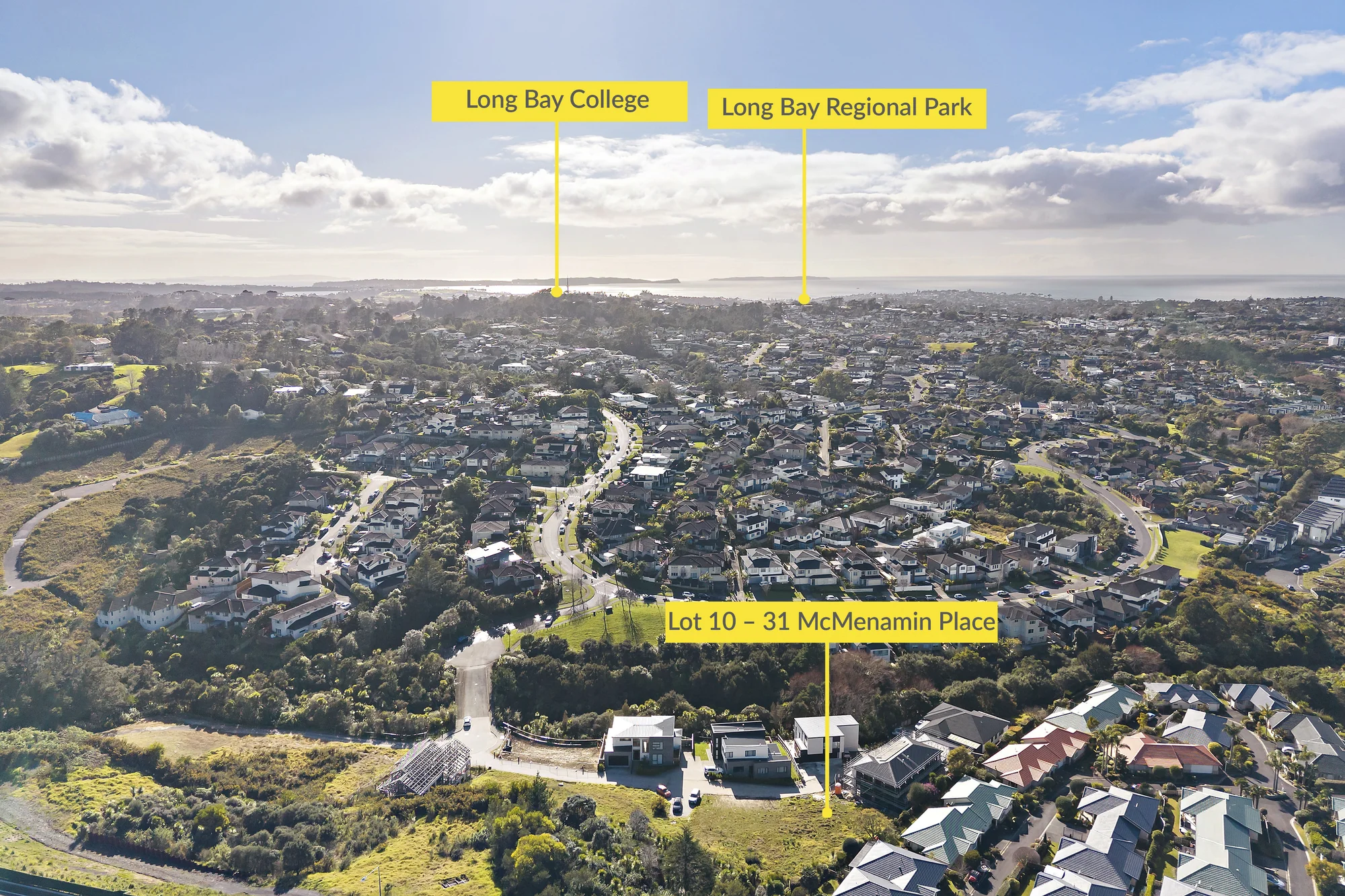 31 McMenamin Place, Fairview Heights, North Shore City, Auckland