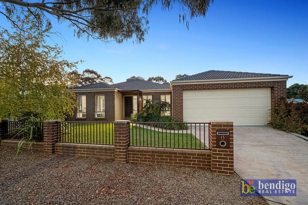 13 Arthurs Crescent, Strathfieldsaye, VIC 3551