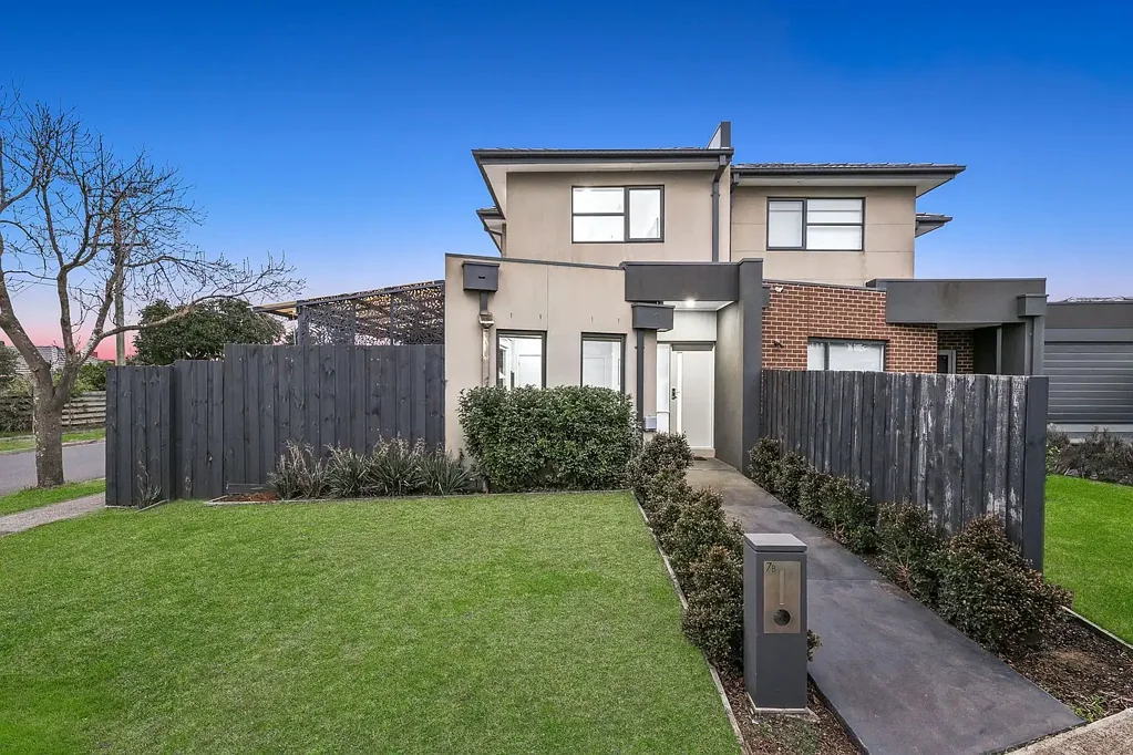 Noble Park 2 Bedroom The Brief: No Body Corporate