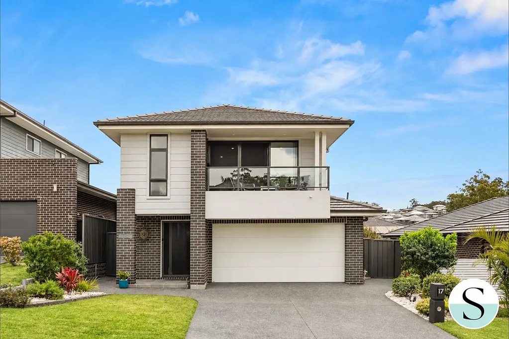 Spacious Family Living in a Convenient Edgeworth Location
