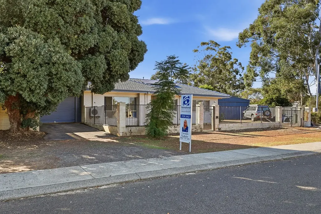 Waroona 4房  Spacious Family Living on a Huge 1077m² Block!