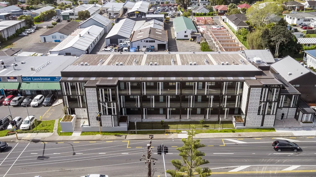 Modern Apartment living with carpark