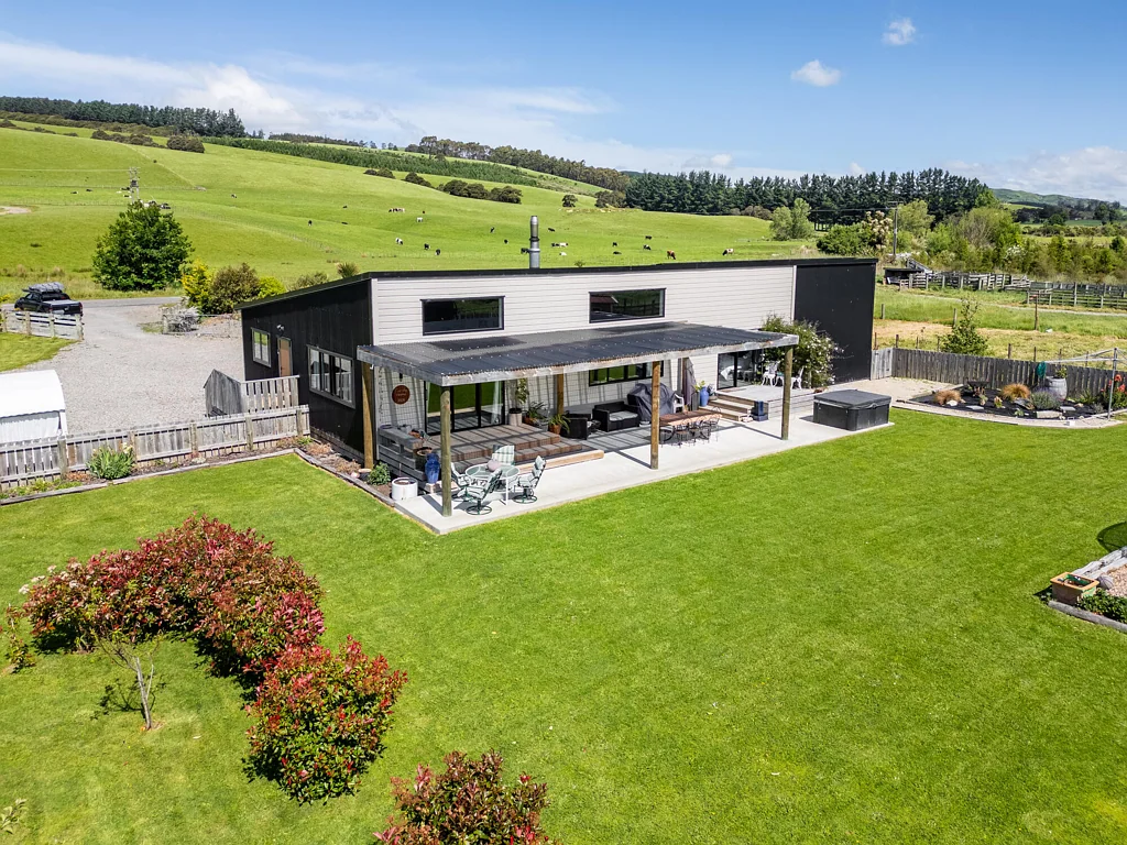 Martinborough The Complete Lifestyle Package