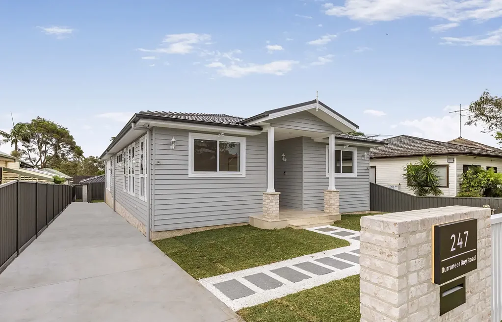 Luxury Brand New 4 bedroom Home Main House for Lease only