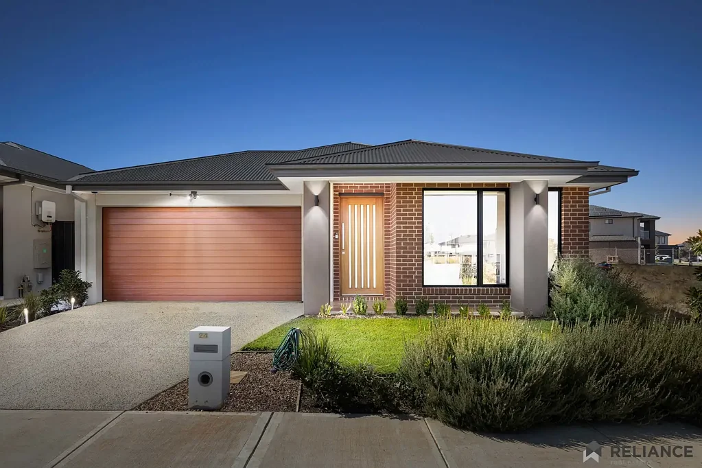 24 Faulks Street, Bonnie Brook, VIC 3335