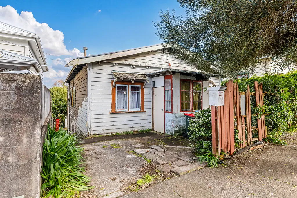Grey Lynn 3 Bedroom Renovate, Restore, Reimagine. Untap The Potential.