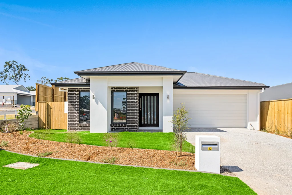 Logan Reserve 4 Bedroom MODERN COMFORT MEETS FAMILY FUNCTIONALITY