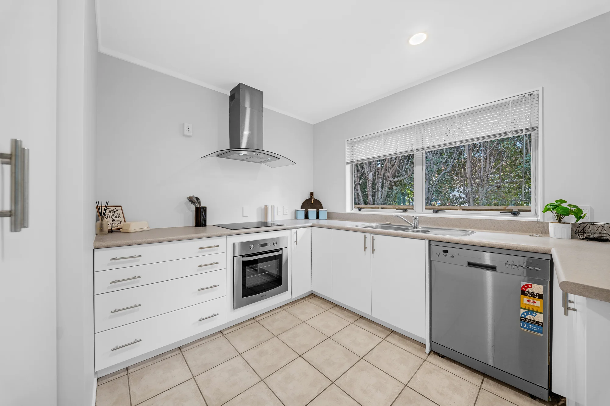 2/105 Carnoustie Drive, Wattle Downs, Manukau City, Auckland, 3 Bedrooms, 2 Bathrooms, House