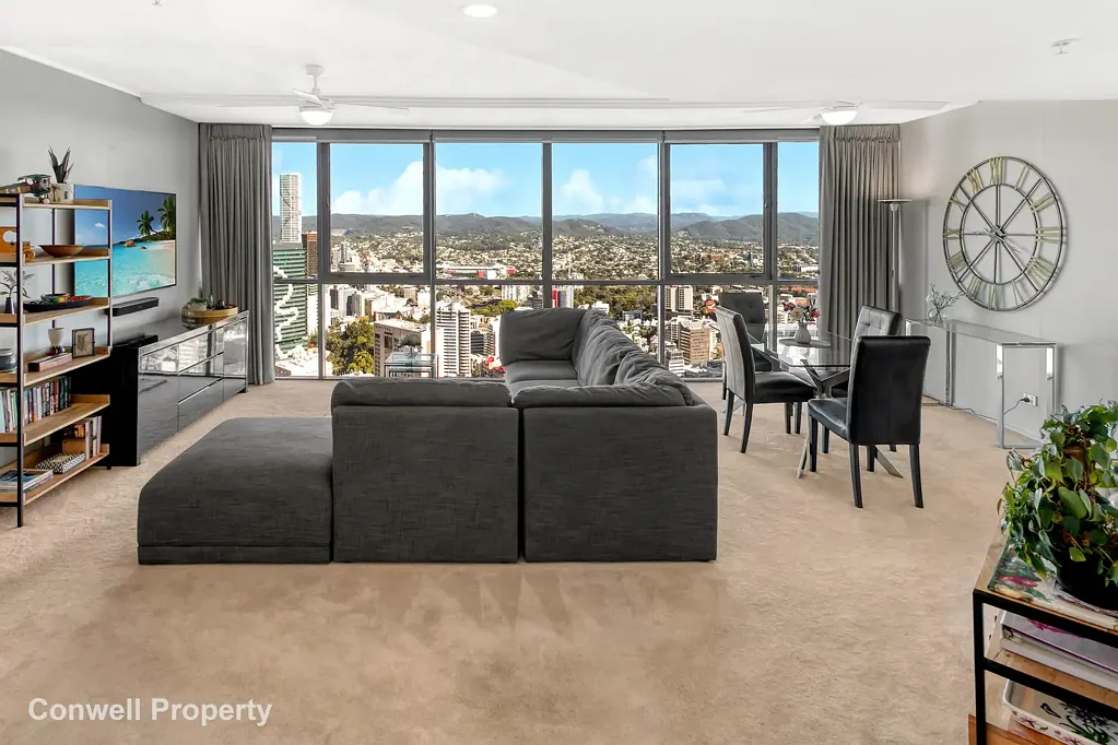Brisbane City 3 Bedroom PURE PRIVACY with SENSATIONAL VIEWS -  DAILY INSPECTIONS BY APPOINTMENT